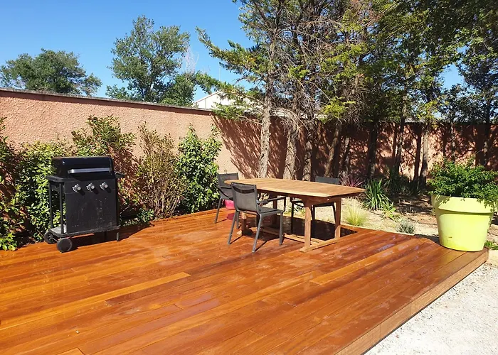 Location Independante Au Coeur Des Alpilles Pour 2 Personnes Avec Jacuzzi