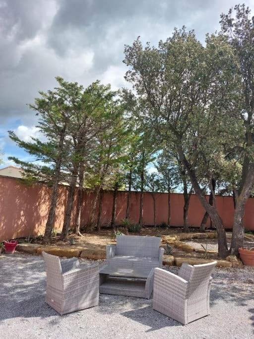 Location Independante Au Coeur Des Alpilles Pour 2 Personnes Avec Jacuzzi *
