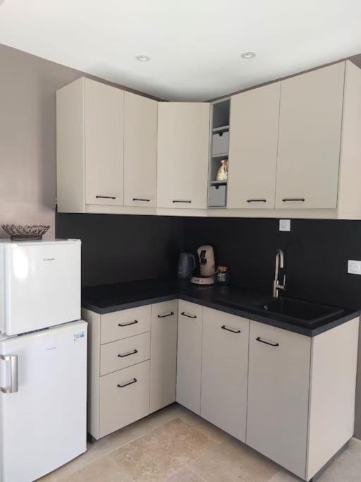 Holiday home Location Independante Au Coeur Des Alpilles Pour 2 Personnes Avec Jacuzzi